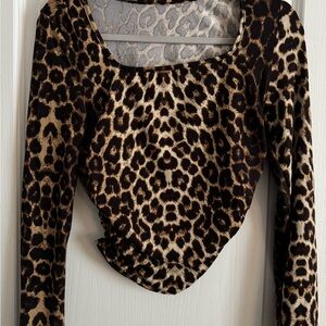 Leopard Print Long Sleeve Top
